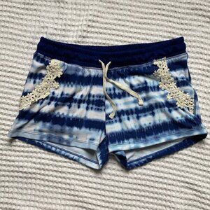Derek Heart Shorts